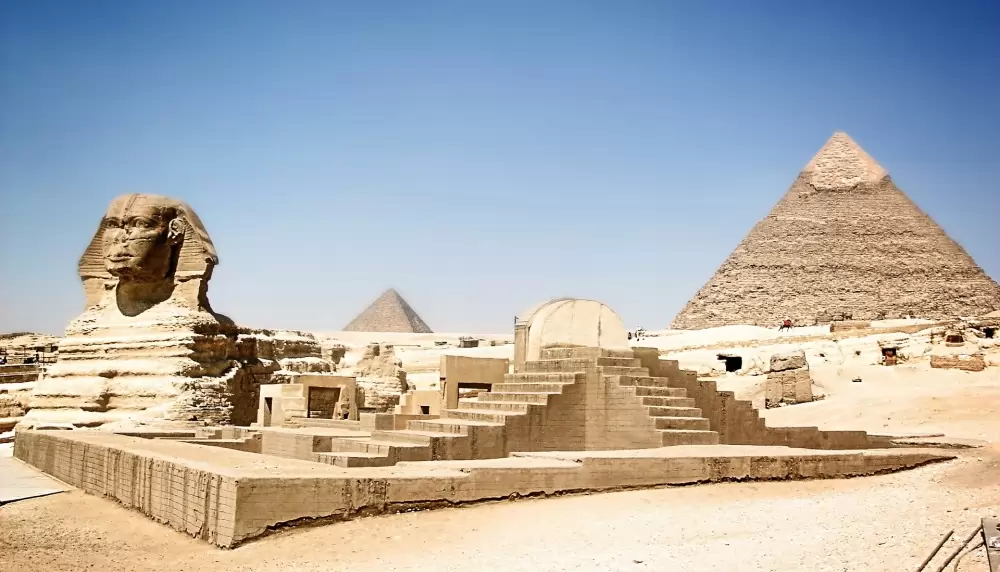 4 дни круиз по Нил + 2 дни в Кайро + 1 ден в Хургада.  Включен полет от Асуан за Кайро. Посещение на пирамидите и Египетския музей.  - pic 4
